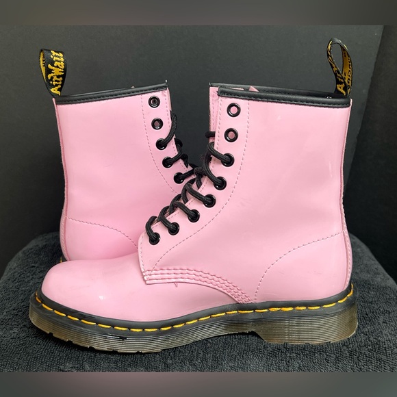 Dr. Doc Martens 1460 W Pale Pink Patent Leather Grunge Combat Boots Womens 6 NEW - Picture 6 of 8